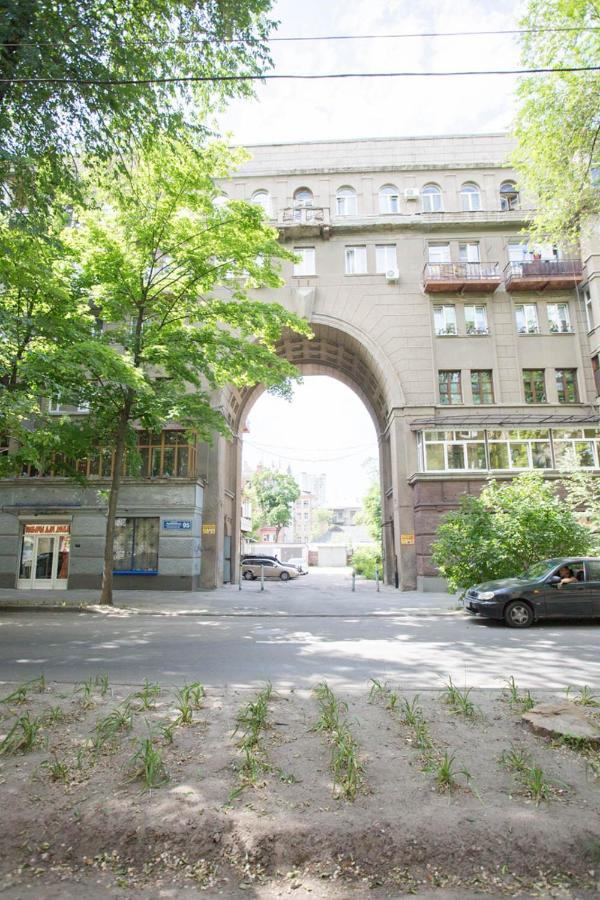 New Studio, Metro Yaroslava Mudroho And Universytet - Chernyshevska Str 95-3 Jarkov Exterior foto